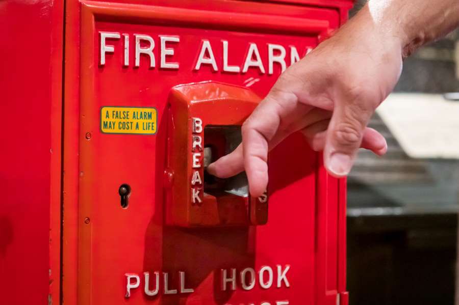 TheSecretList's tweet photo. San Francisco still can't decide what to do with its historic fire boxes
https://t.co/S8RJPriodF @SFFDPIO @SFFFLocal798 @APCOIntl @911NENA911 @billfrye240 #boxalarm #gamewell #firealarm #reliability #firefighters #firefighter https://t.co/WFQAa2IlWc