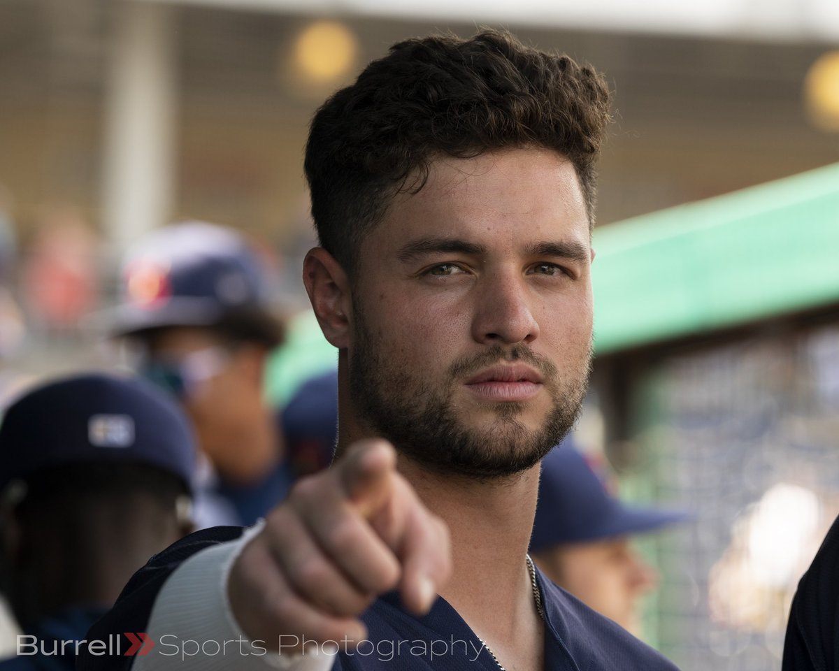 BurrellPhotos's tweet photo. @damiano_p24 @BlueJays Every time you hit a dinger for Toronto I’m posting this photo lol https://t.co/5eShKqT9CX