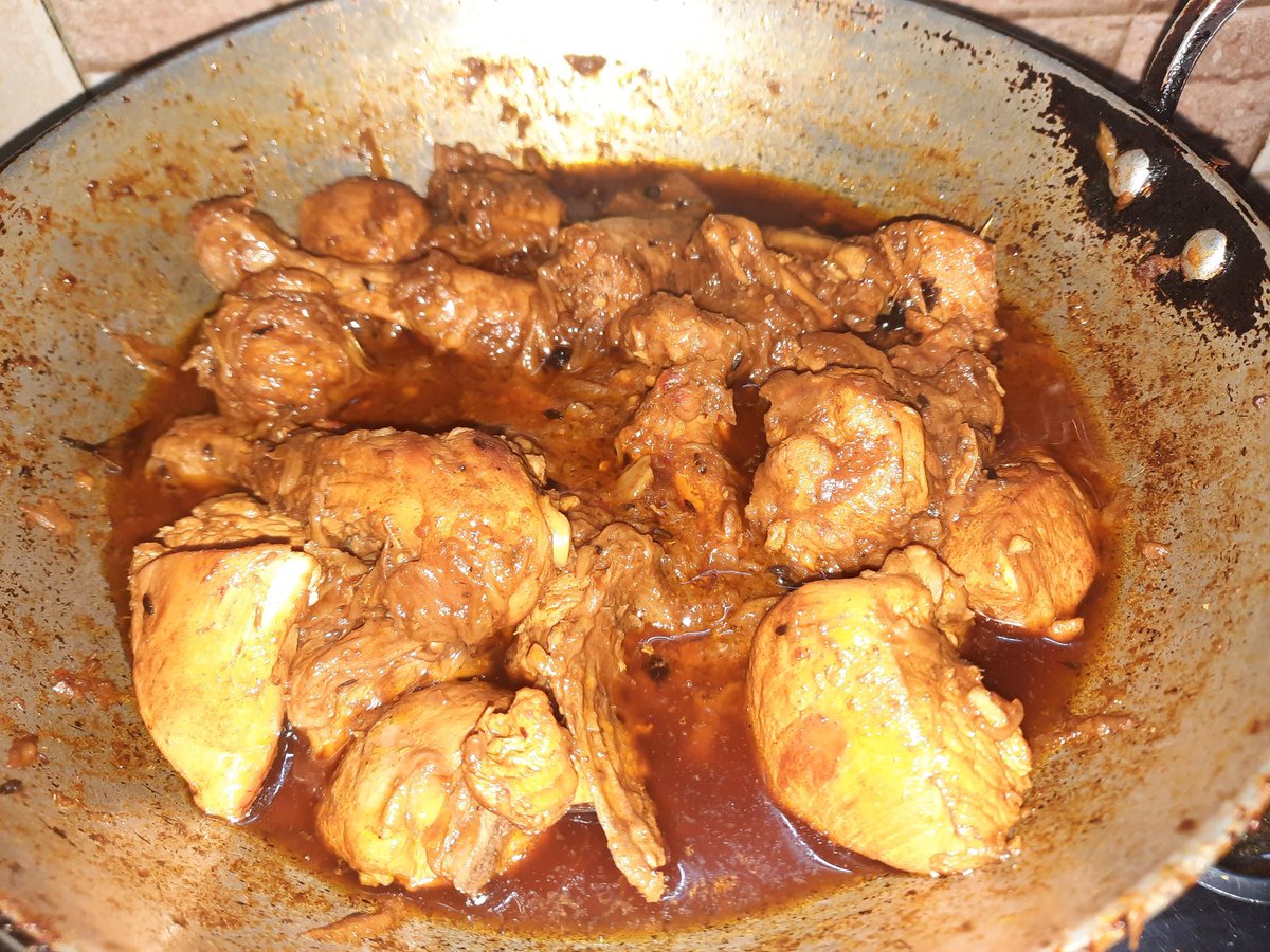 Chicken kadai recipe.
Dhaba style chicken recipe.
youtu.be/ZdP99E6Htxw