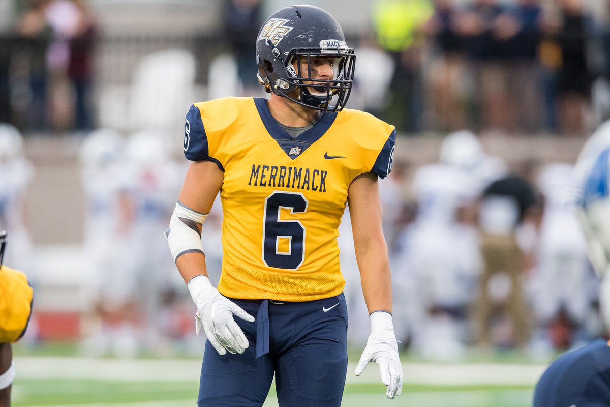 gavbryson1's tweet photo. Had an outstanding conversation with  @CoachDanCurran and @CoachRobbatMC and I am extremely excited to announce that I have received my first D1 offer from Merrimack College. Thank you God! #4:13 https://t.co/ypXpyQ8adU