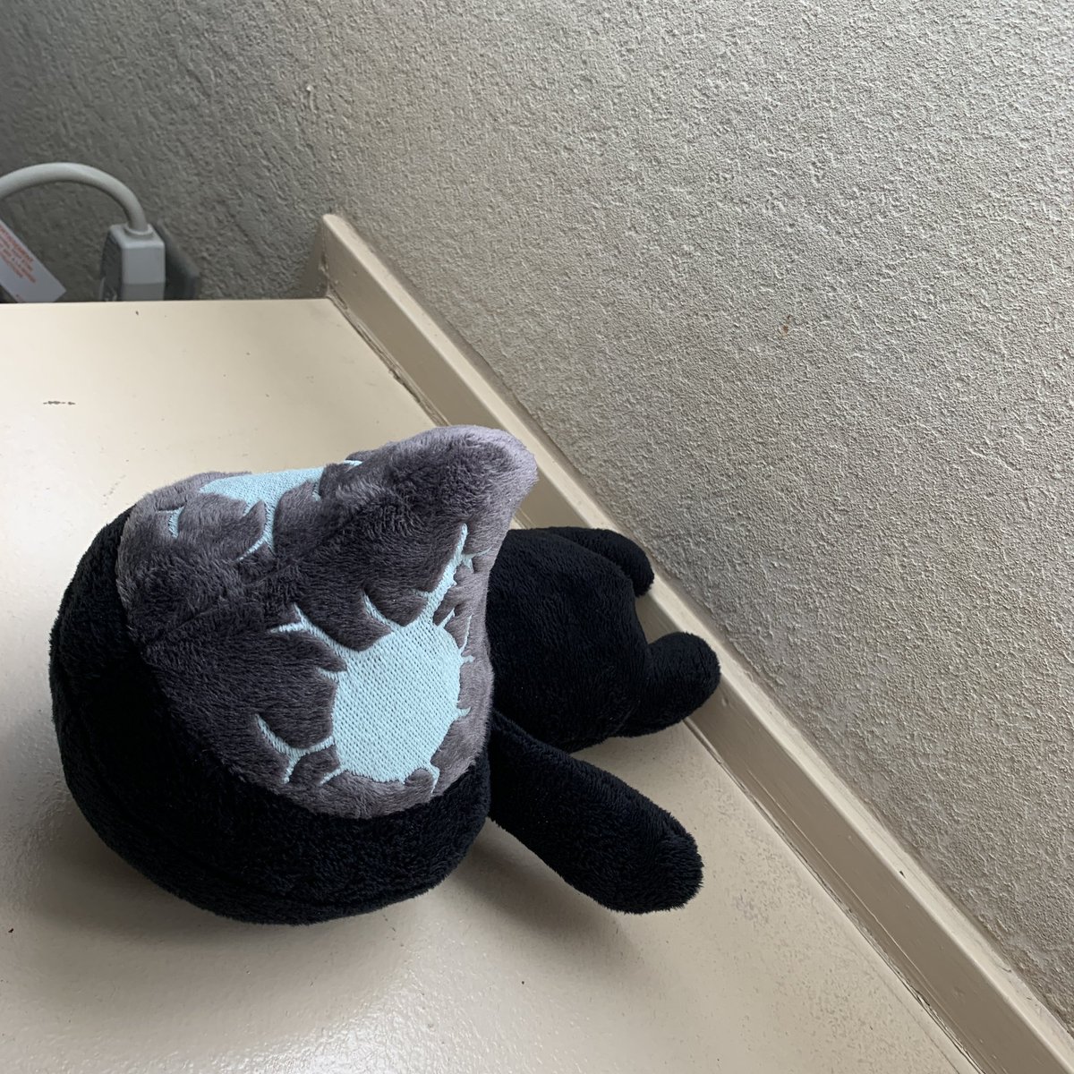 HandmadeNerds's tweet photo. Workin on my tan. Think I’m done yet? - Stormrider
In partnership with Dragon’s Den Gaming in Barberton, OH
#stuffiesoftwitter #stuffieadventures #plaguedoctor #sewdesune #cholyknight #plushdoctorlife https://t.co/DlUQEc670x