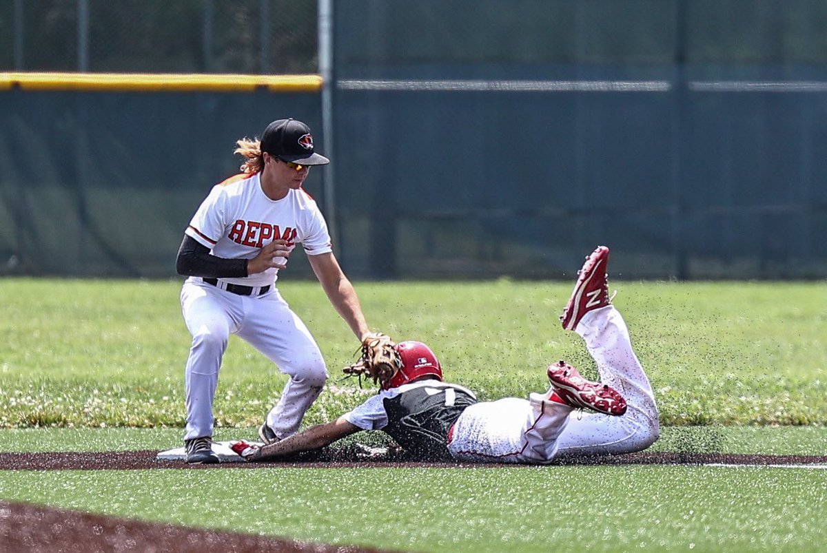 SABA04979100's tweet photo. SABA Baseball from Historic 50th Annual Springfield Holiday Tournament https://t.co/M4qD8idisl