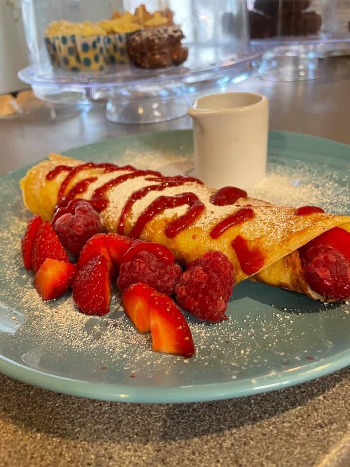 TheTeaMonkey1's tweet photo. Who fancies a mid-week treat?, on our Special Board this week Homemade Summer Fruits Crepes 🍓

Open from Wednesday to Saturday🐒#cake #catering #coffee #EatLocal #SmallBusiness https://t.co/facw4TNx8F