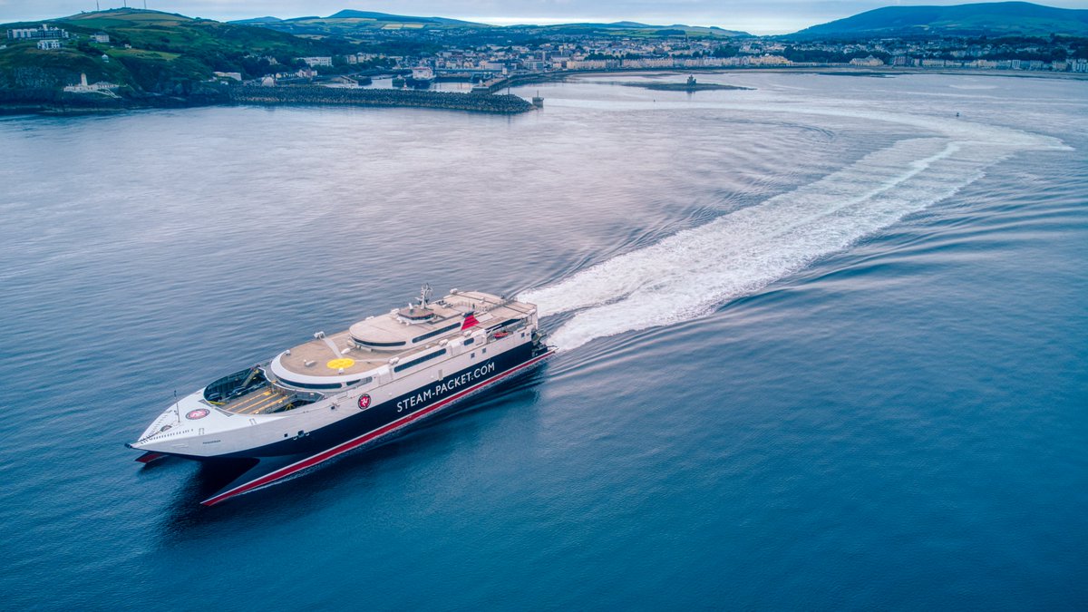 ExploringIsle's tweet image. The @iomsteampacket High Speed Craft Manannan leaving the #IsleofMan for #Liverpool