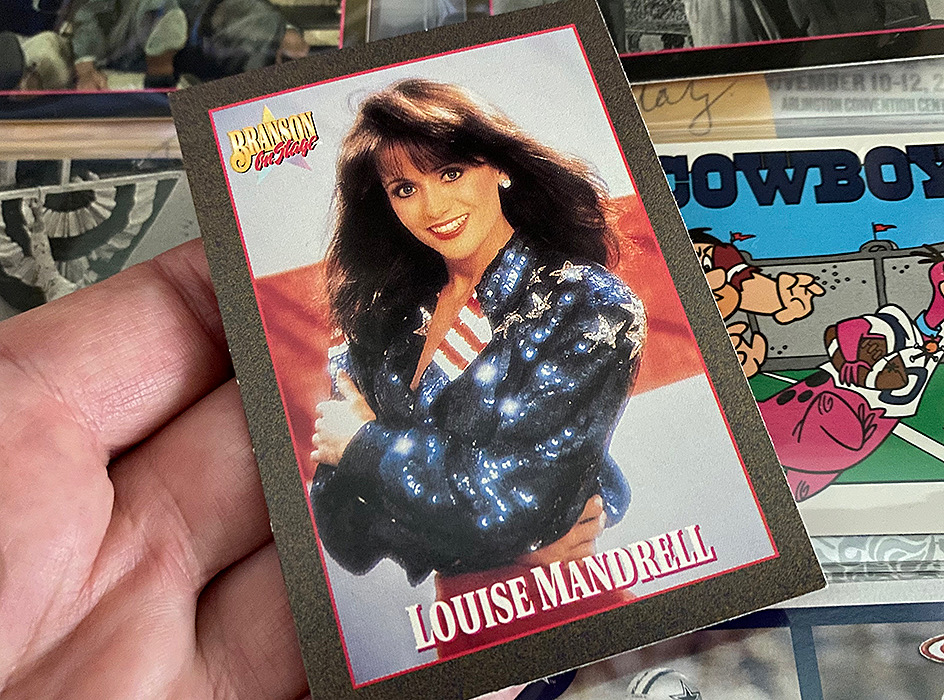 Happy birthday to country music singer and Corpus Christi, TX native Louise Mandrell 