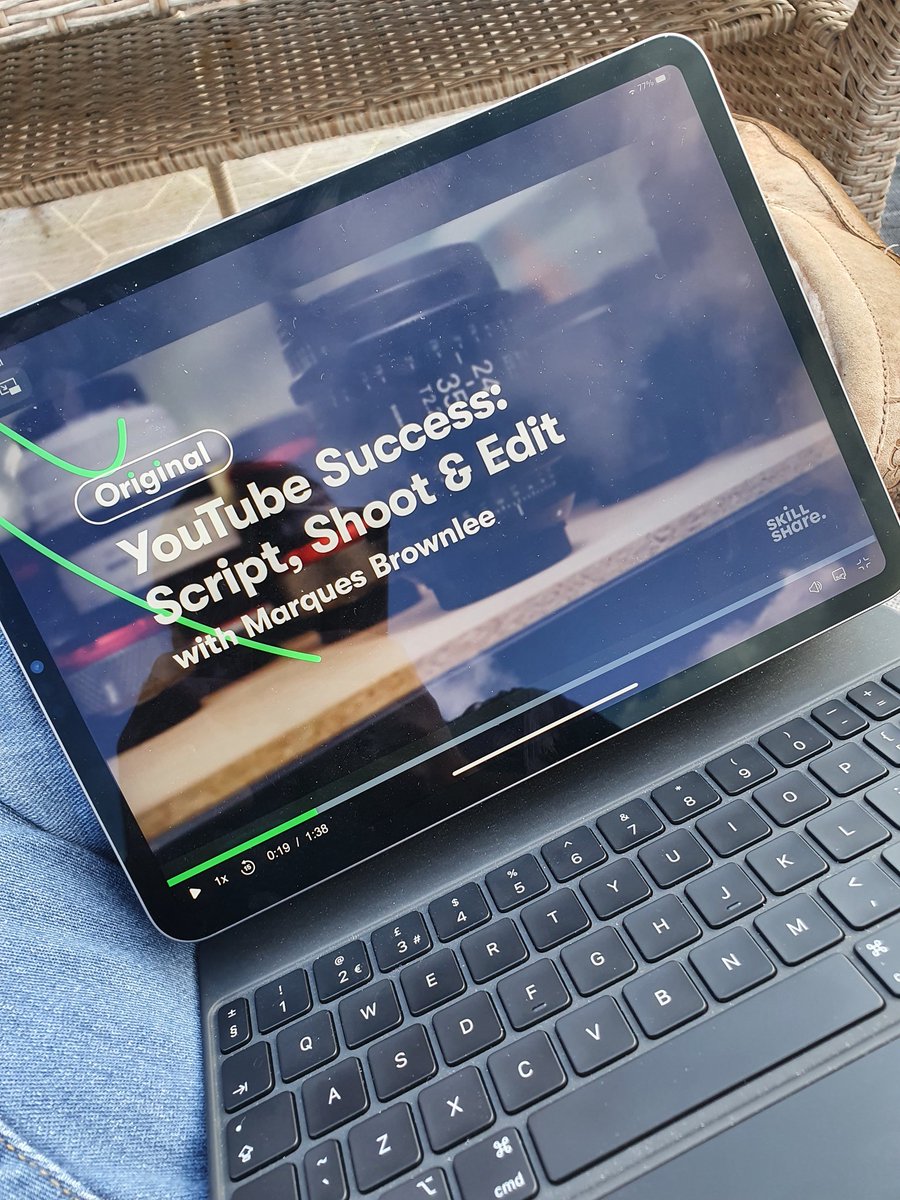 MMBTechTV's tweet photo. Time to do some learning. Taking the @MKBHD course on @skillshare 

Let's check it out

#onlinelearning #mkbhd #learning https://t.co/CfrggBXnL5