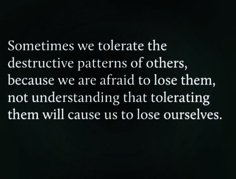 ConstructiveMi2's tweet photo. Healthy boundaries are important don’t let anyone sway in and tell you differently 

#constructivemindsllc #mentalhealth #repost #boundaries #emotions #advice https://t.co/PjwFfO144M