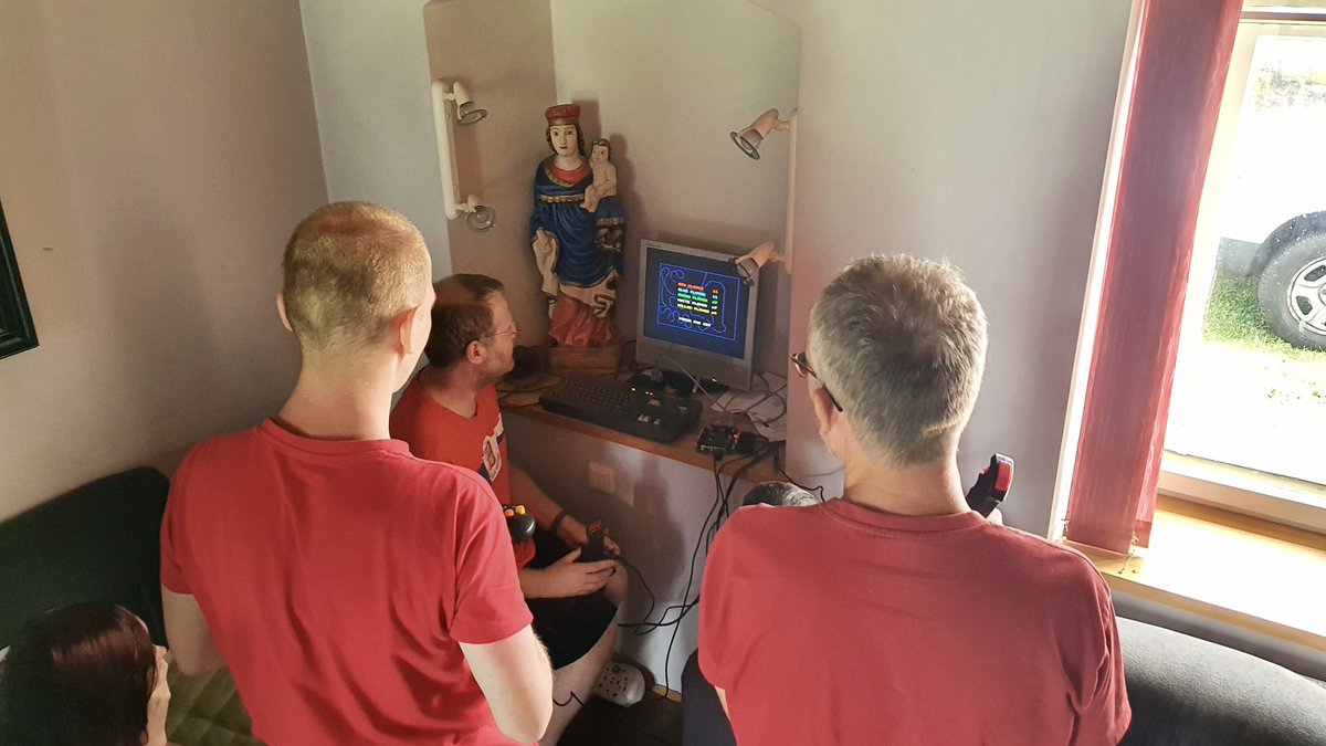 poke128's tweet photo. My third mission of #zxsumava accomplished. Raster’s #multijoy working with #partyworms zx spectrum game. Thanks to @krupkaj, @Wotnau_CZ, @wixet, @fikee, @z00m, @gasmanic. https://t.co/j9zSHIiYl1