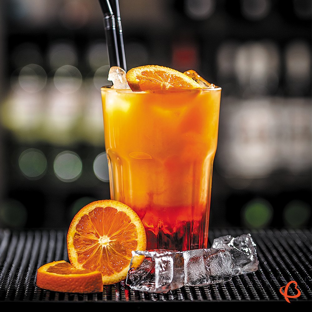 Hoje é celebrado o Dia do Rock, um gênero cheio de estilo e autenticidade, igual aos drinks que os astros desse estilo musical adoram provar. 🎼💕

Confira os drinks Rock N' Roll! 🍹

Acesse o link: bit.ly/3ipa7yk

#BigLar #RockDay #DiadoRock #Drinks #RocknRoll
