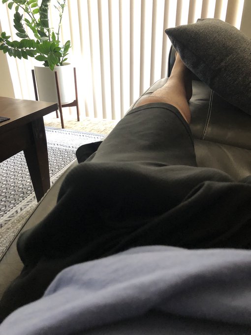 Just hanging out trying to make a good impression on people. 😉 https://t.co/6e759flXNl<a href="/tag/cock"class="tags"><span>#cock</span></a><a href="/tag/cumshot"class="tags"><span>#cumshot</span></a><a href="/tag/chaturbate"class="tags"><span>#chaturbate</span></a>