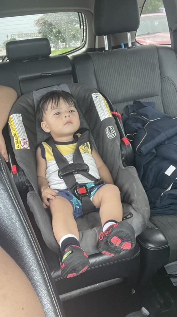 mary991126's tweet photo. Sobrino hermoso https://t.co/rY1IkuROKy