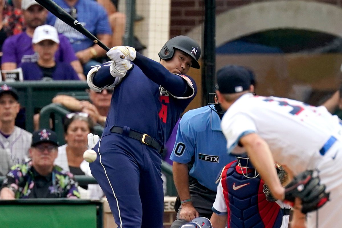 産経ニュース 米大リーグ エンゼルスの大谷翔平はオールスター戦にア リーグの １番 ｄｈ 兼先発投手で出場 リアル二刀流 の打者として 一回の第１打席はナ リーグ先発のシャーザーと対戦し 初打席はニゴロに倒れた T Co Vbigszltg5