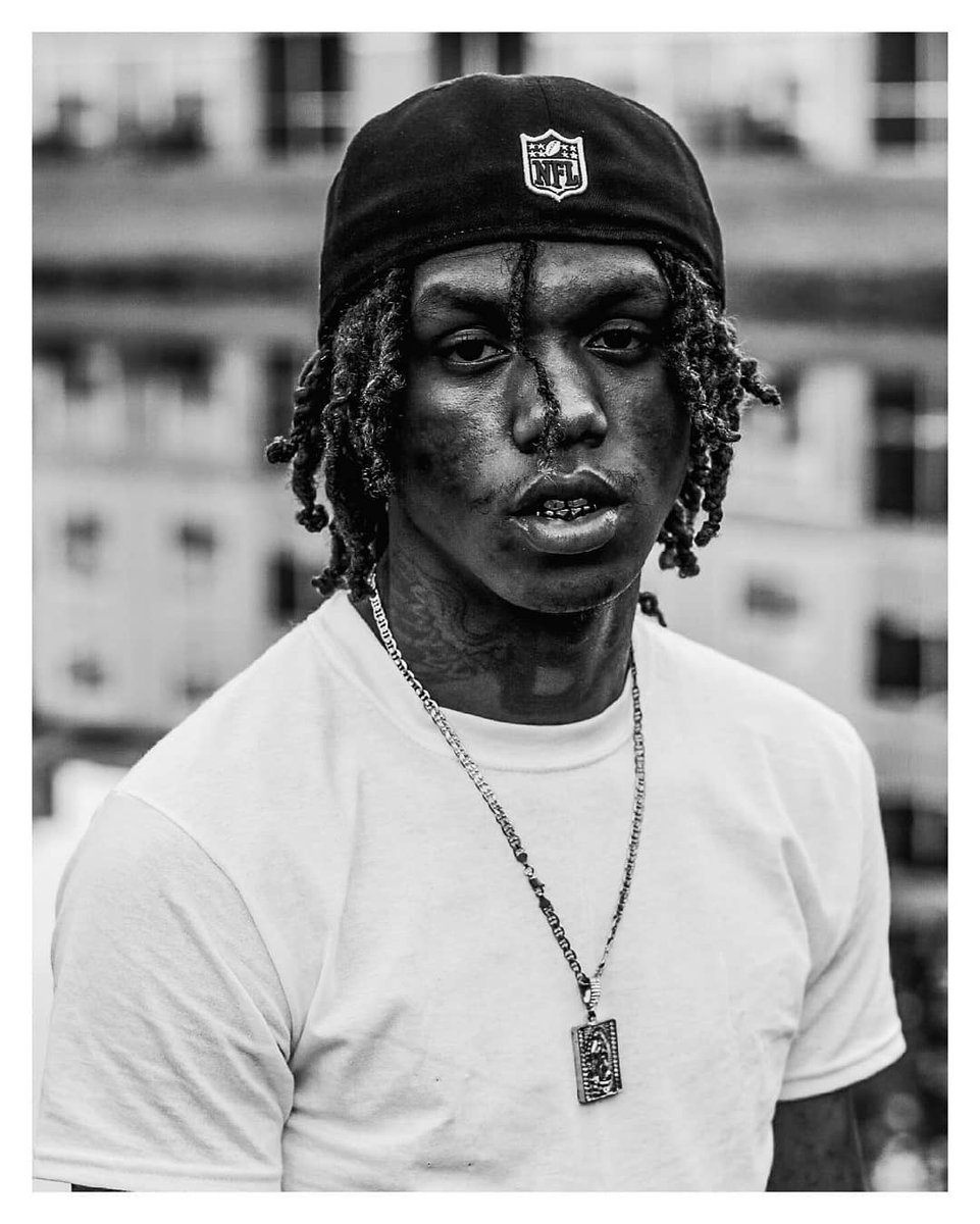 UserUnkn0wn2's tweet image. My ig @ Danny2Dope go peep it ✨
 
Shoot wit Orlando rapper 400frankbanks ↗️↗️
.
.
#rapcomeup #floridashit #floridaupnext #westorlando #rapradar #portraitpage #orlandorapper #rap #portraitphotographer #orlando #weshoothumans #blackandwhite