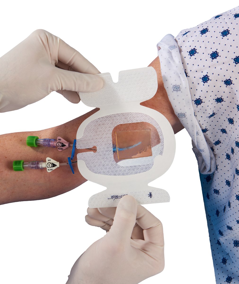 SolventumMed's tweet photo. Congrats to the 3M scientists named American Chemical Society's 2021 Heroes of Chemistry. They are recognized for creating 3M™ Tegaderm™ CHG Dressings which integrate the effectiveness of antimicrobials with transparent dressings. https://t.co/ldr0iQl89q https://t.co/rDmHTD1CYu