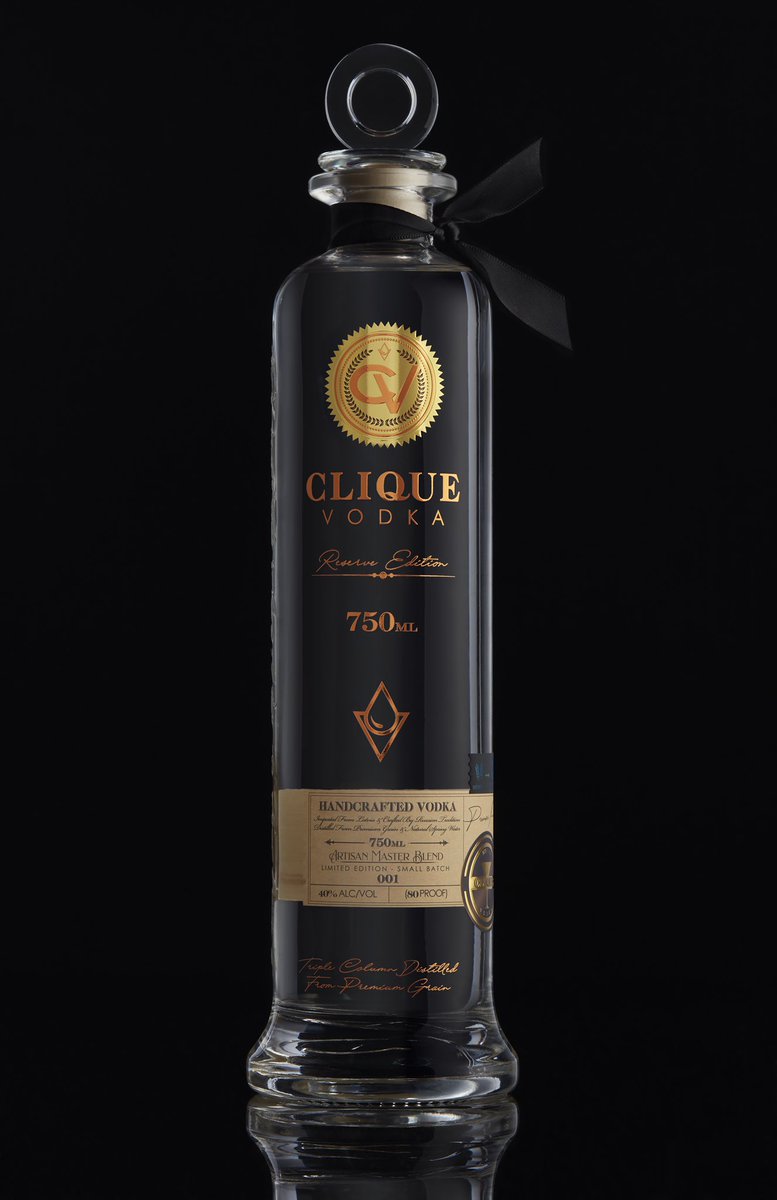 A more detailed look at the new <a href="/CliqueVodka/">Clique Vodka</a>:
instagram.com/p/CRRkp6qltQl/…