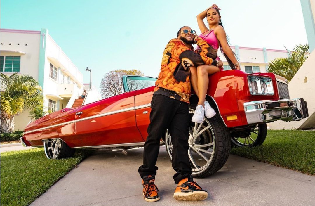 BeckyGArgentina's tweet image. Nueva foto de Becky G y El Alfa para #Fulanito. 🤍