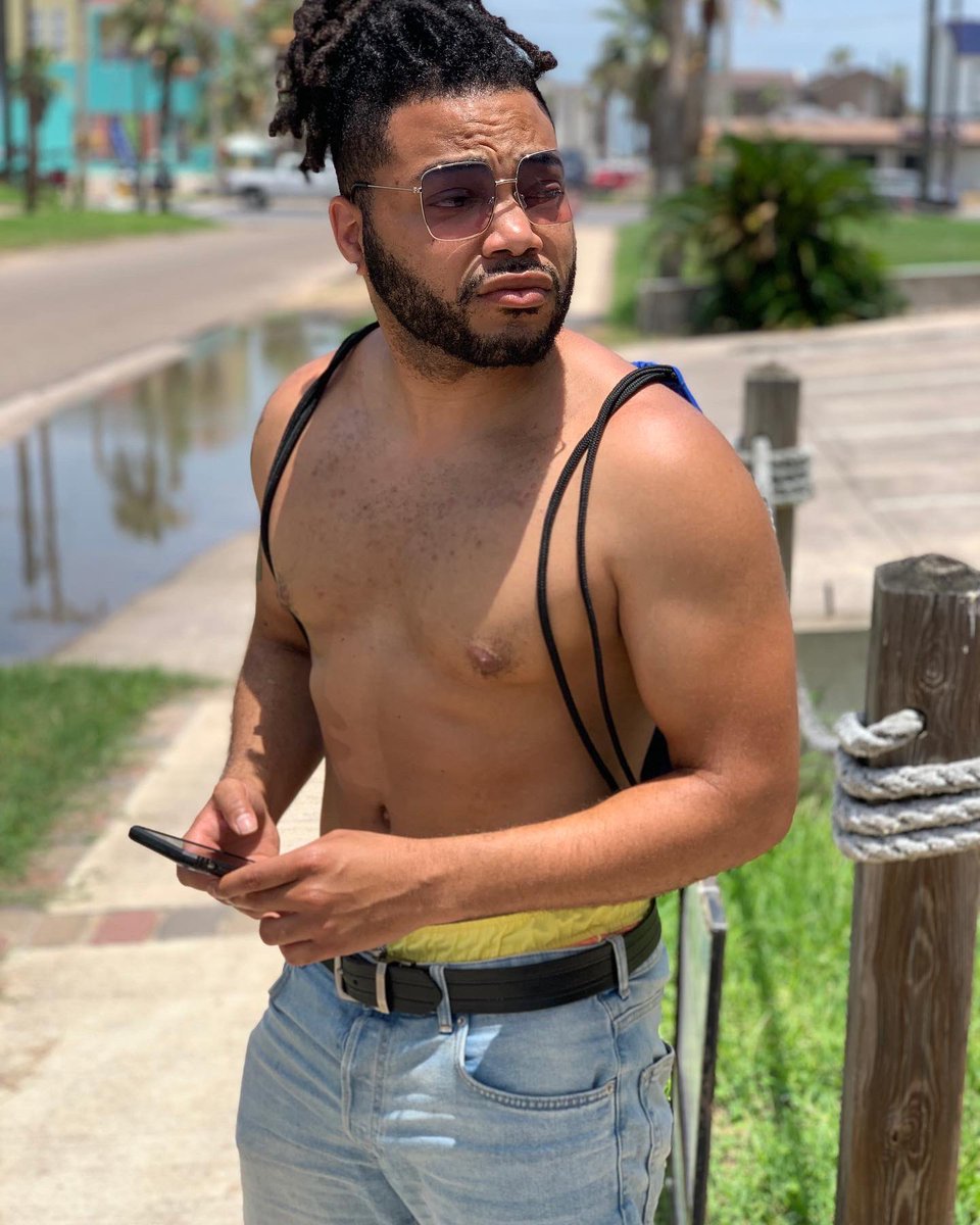 dukeholidai's tweet image. I’m all for that beach life #AllUnity #southpadreisland #FlexAlert