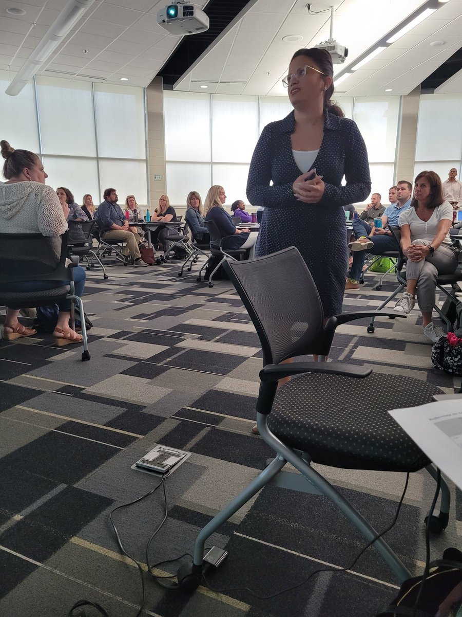 GibbonsTJo's tweet image. 5 days on the job and our new Director of Urban Leadership has her audience in the palm of her talented hand. #coachingforequity
