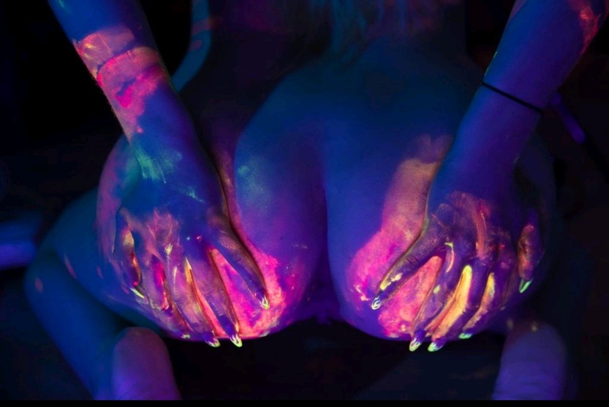 I know you can't resist my ass 🍑