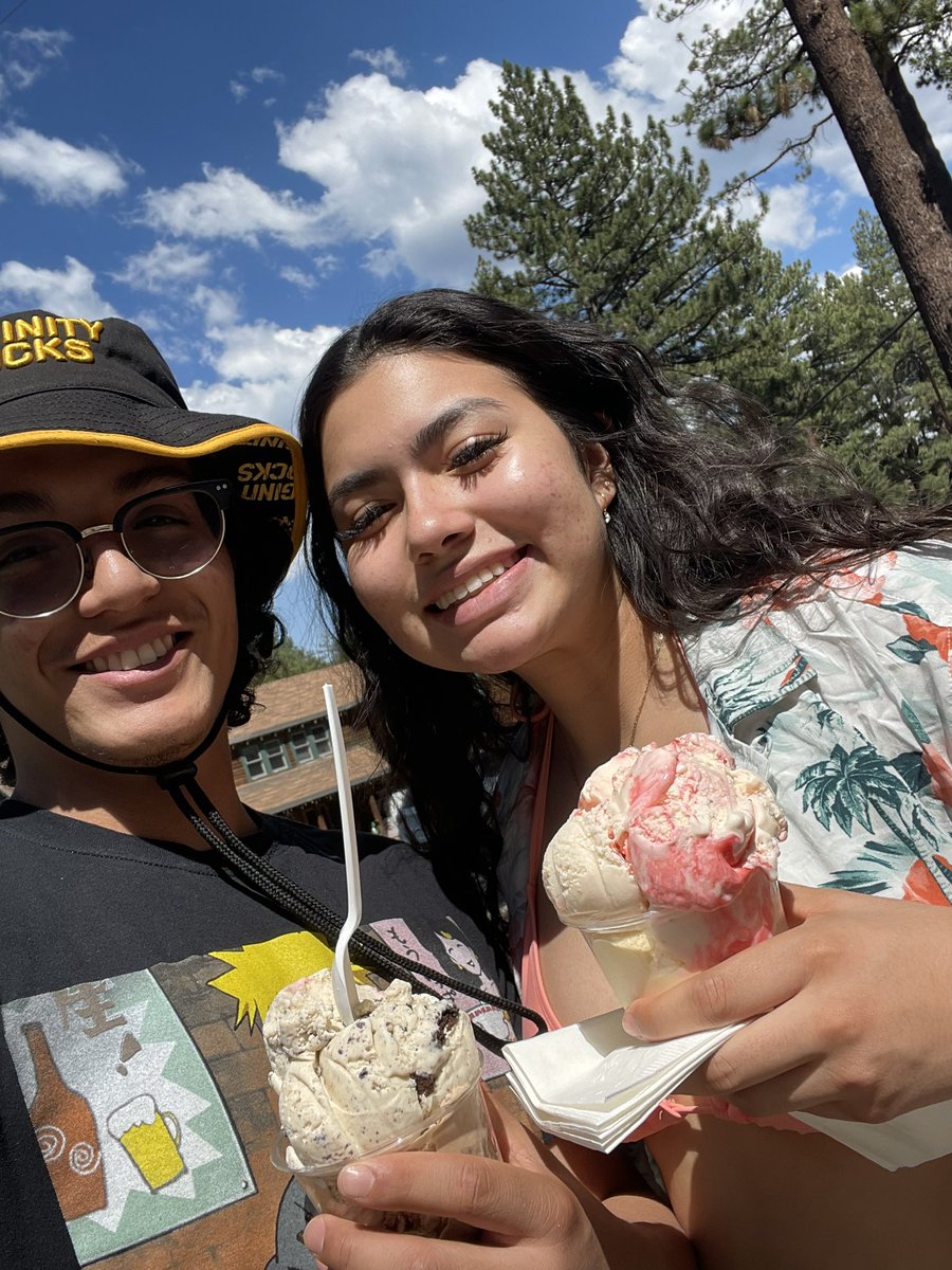 Ferni_man423's tweet photo. Baecation 2k21 💗 https://t.co/5i5bFcl6H6