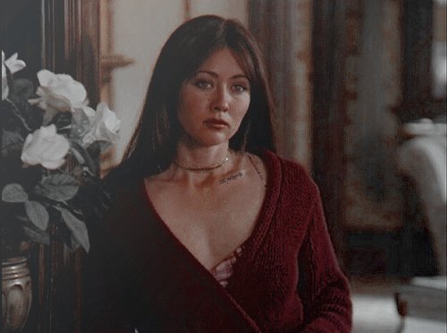 𝙈𝙨. 𝙃𝙚𝙡𝙡𝙛𝙞𝙧𝙚 (@thegiftedonex) on Twitter photo 
