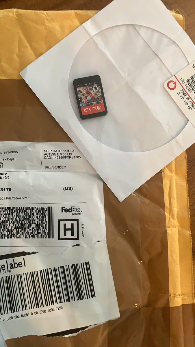 veroevelson's tweet photo. @GameStop just received my order of a new Mario Kart game for #NintendoSwitch and this is what I got... what type of joke is this? Since when a public traded company #GME sends an order in a reused crinkled envelope with a clearly NOT new game as a NEW CONDITION?!?!?! https://t.co/A5fXXoQ3g9