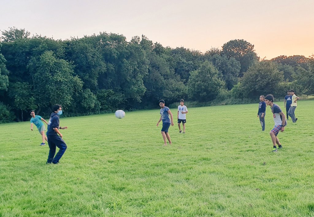 HerschelGrammar's tweet photo. A bit of campsite football after a successful day of expedition on Silver #DofE! @HGSDofE @DofESouthEast https://t.co/O4m1xGR5mI