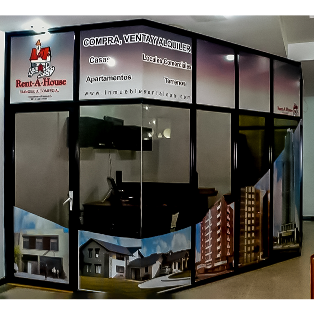 RAHFalcon's tweet photo. Nuestro #TBT de hoy la Oficina Comercial de Rent-A-House Falcón ubicada en el Hotel Brisas de Paraguana.
Bellos recuerdos ❤️❤️❤️
-
#RentahouseFalcon
#RAHfalcon
#hotelBrisasdeParaguana
#PuntoFijo
#Inmobiliaria
#CasasenFalcon https://t.co/fwETXURz8X