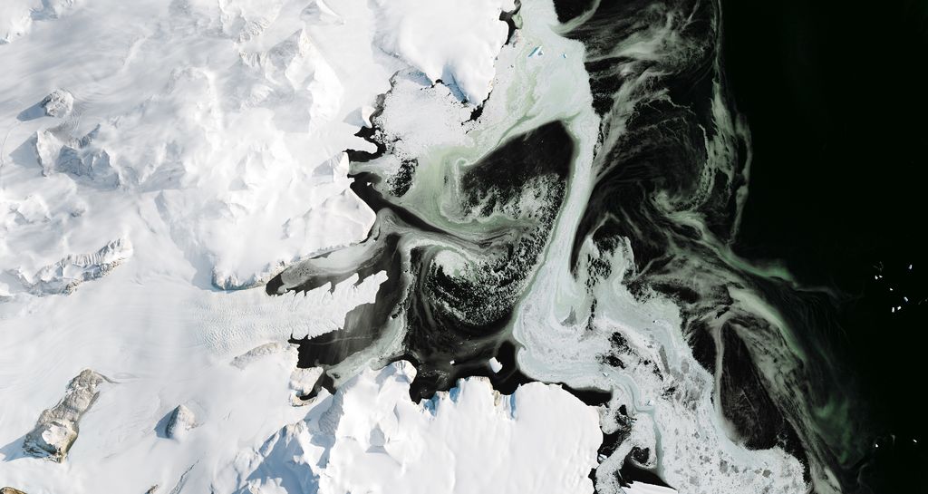 science_shane's tweet photo. Mark your calendars! Conference on Multiscale Dynamics of the Southern Ocean 6-8 December 2021, ANU https://t.co/iAovqL1taZ https://t.co/os6JDdjlZm