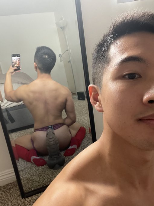 Large Flint from @bad_dragon is one of my favorite toys of all time. All his bumps and ridges felt amazing<a class="tags" href="/tag/bad_dragon">@bad_dragon</a><a href="/tag/jjmalibu"class="tags"><span>#jjmalibu</span></a>