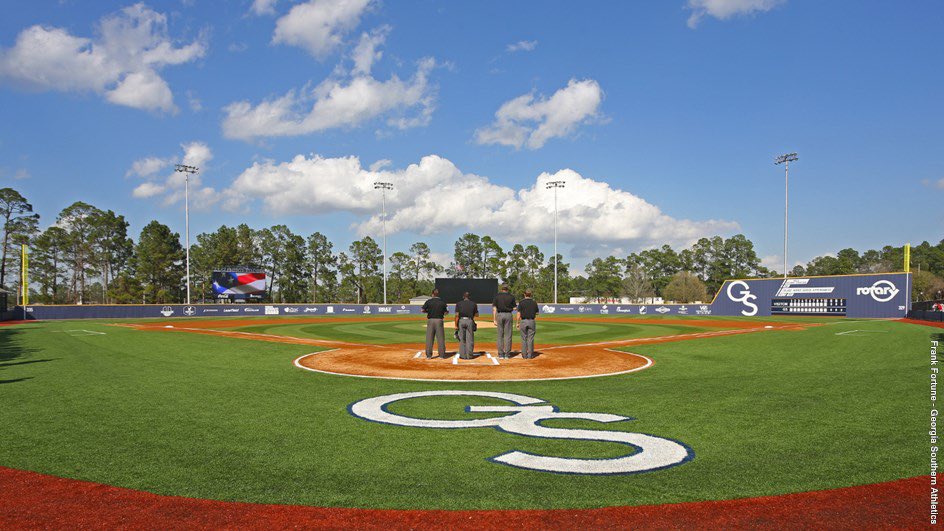 CasonEubanks's tweet photo. Super excited to announce that I will continue chasing my Dream at Georgia Southern University!! I want to thank God for giving me this opportunity. Also I want to thank my family and coaches for playing a major role! #HailSouthern @BaseballPike @GSAthletics_BSB @rhennon10 https://t.co/Fr4y8GphN8