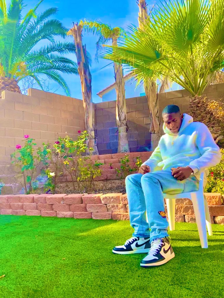 Slimm_6's tweet image. #WhosWhoAtUH 
~Xavier”Slim”
~UH’23
~From Dallas Texas 
~Hooper 🏀
~Transfer student 
~ Education major