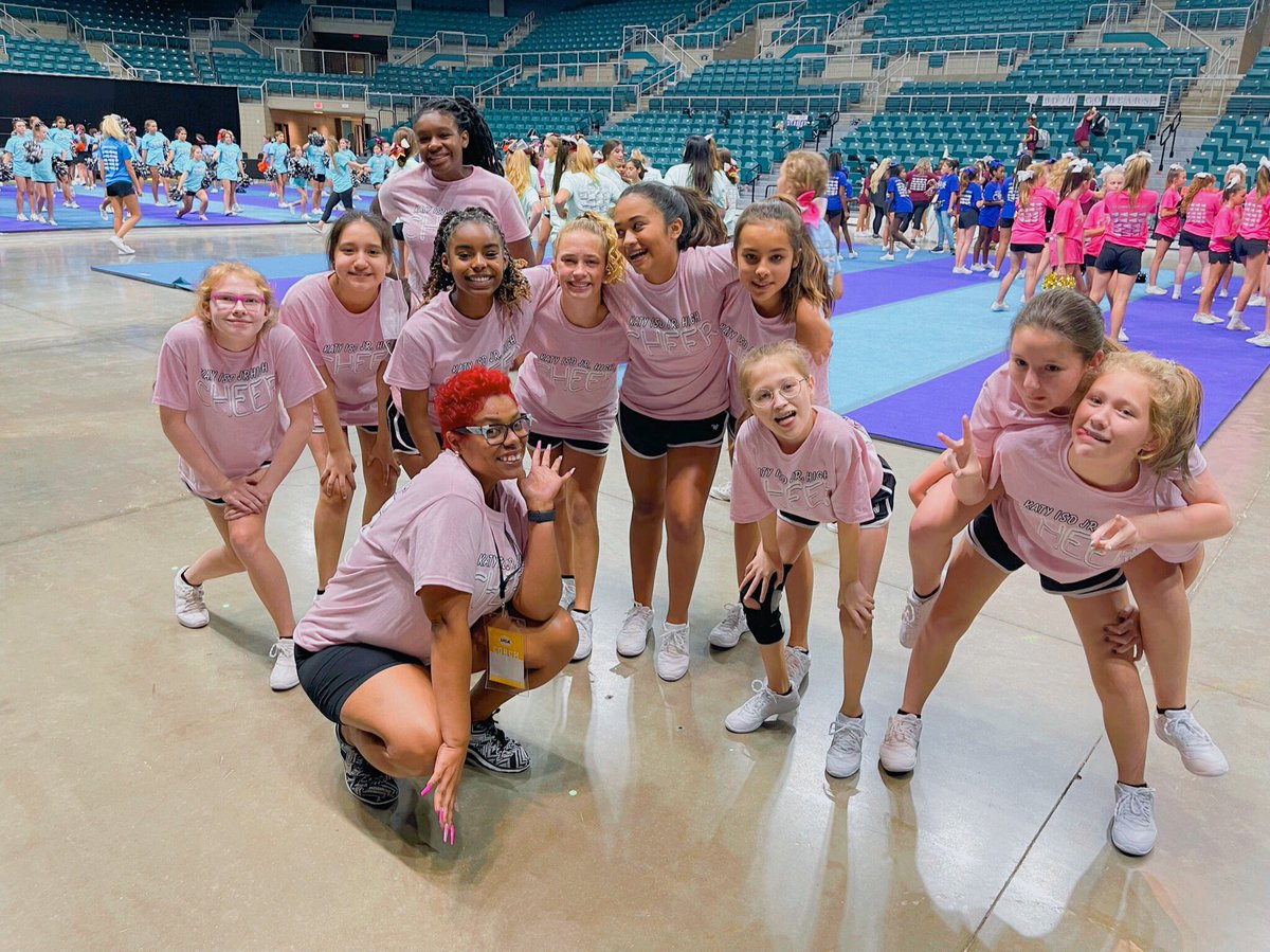 SJH Cheer tweet media