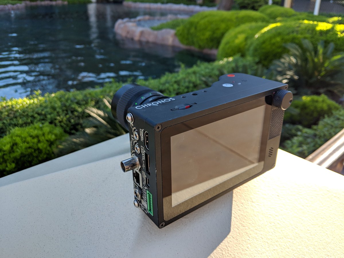 ChronosCameras's tweet photo. What persuaded you to buy our Chronos high speed camera?

#chronoscamera #chronoscameras #photography #cinematography #videography #slowmo #slowmotion #highspeed #chronos #krontech #krontechnologies https://t.co/Dbo8u02TWa