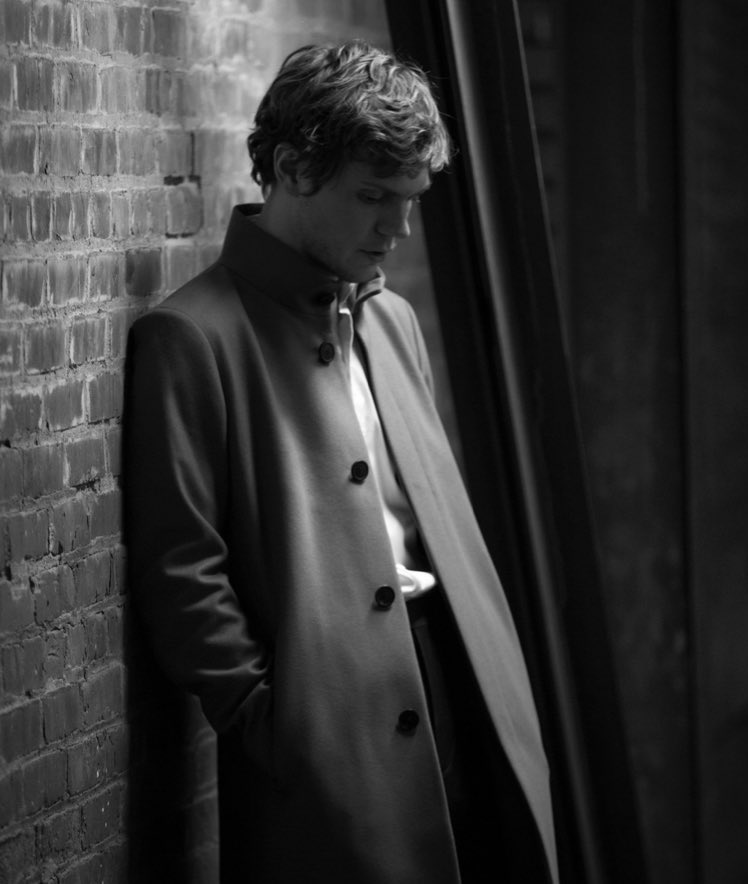 litlefishes's tweet image. both anya taylor-joy and evan peters are emmy nominees now, i died