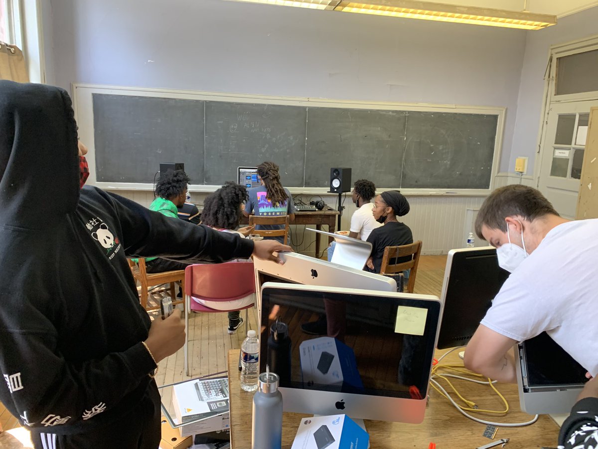 Our Summer Program is in full effect! Retro Imperfections mixing out their EP while youth leaders fixing up computers for free recording labs for students throughout our city!