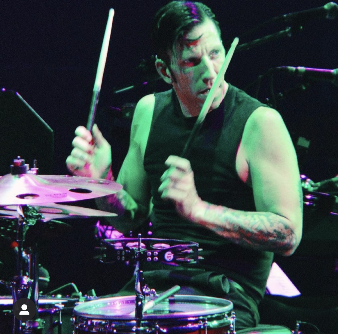 joanjett's tweet image. JUST ANNOUNCED — Our very own Michael McDermott’s Signature Drum Key is going on sale as a pre-order Thursday 7/15 at 3pm EST. This Joan Jett &amp;amp; The Blackhearts key will be available in chrome!

Check out drumkeyshop.com to get yours on Thursday 🖤🔑