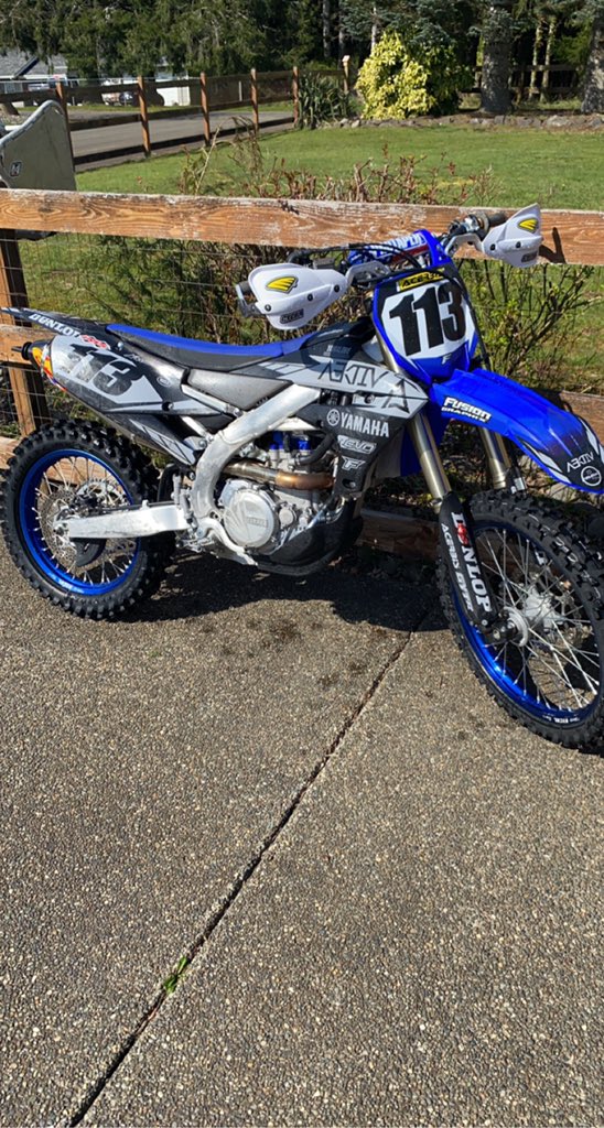 charlesackley91's tweet photo. *FOR SALE* 2021 yz450fx message me for details🤘 https://t.co/ZlUm1Nz7pM