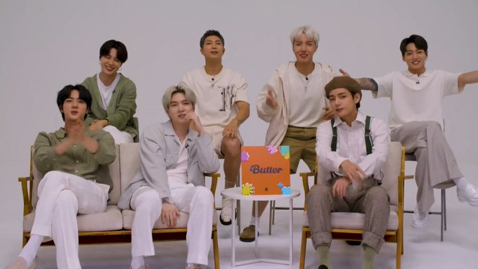 YOONGIPR0DX's tweet photo. our boy did so well today can't wait for tomorrow's performance, the performance was amazing, and I'm so speechless rn, also the interview was so funny and I couldn't stop laughing, I love them so much. SEE YOU GUYS TOMORROW FOR D2!!

#BTS #방탄소년단 @BTS_twt #BTSonFallon https://t.co/om7yZIPFKW