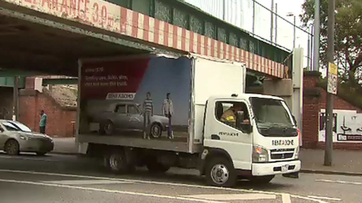 Ro_Smith's tweet image. What if... and hear me out... we moved the Montague Street bridge to the border?? It is Melbourne's greatest weapon against removalists.