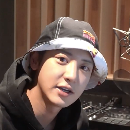 Ioeythinker's tweet image. hello #찬열 thinkers!! this is a new thinker account dedicated to chanyeol ^__^ pls like/rt to help spread the account ♡