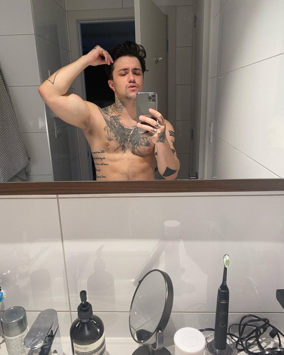 Jacob K. Bass 😈😇 (@blackmatteshoes) on Twitter photo 