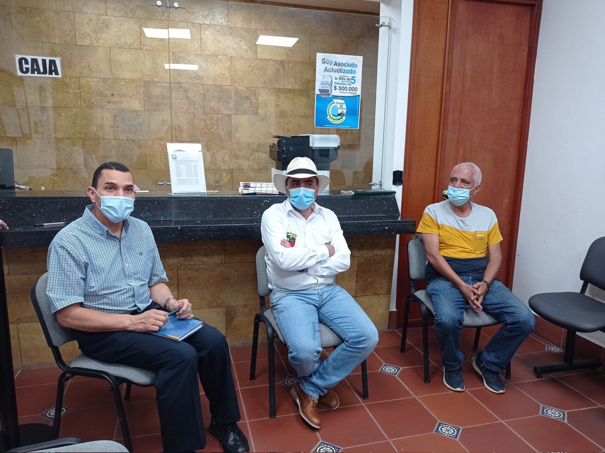 Cooperativa Pío XII tweet media