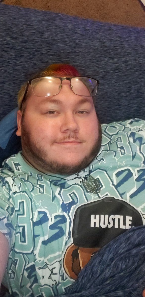 Cbg_Shoc93's tweet photo. Hope everyone has a good night #cubby #sexycub #sexybear #cutecubby #cuteandchubby https://t.co/ybSgZnIeI8