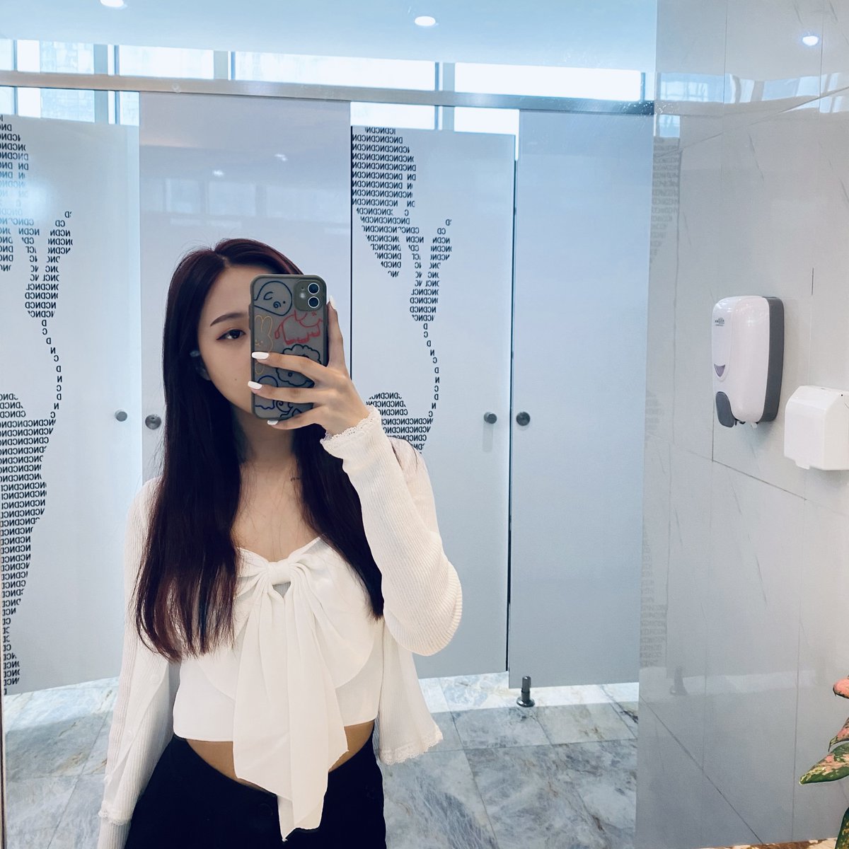 yinger527's tweet photo. Good morning ~ today's Hong Kong stocks focus on: Meituan-W03690 e-commerce + Internet + Dongfeng Group shares 00489 auto parts + semiconductor! Hope my investment is getting better and better! https://t.co/hSdHseT98N