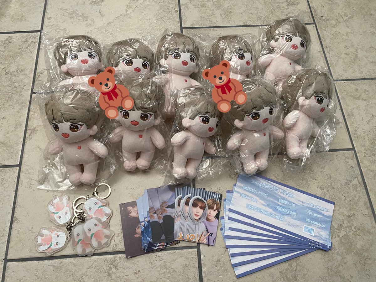 teddyGOs's tweet photo. The Dojae dolls are here, and I just sent out the domestic emails for them!
#teddyarrivals #teddyupdates https://t.co/o8sJAkL7L5