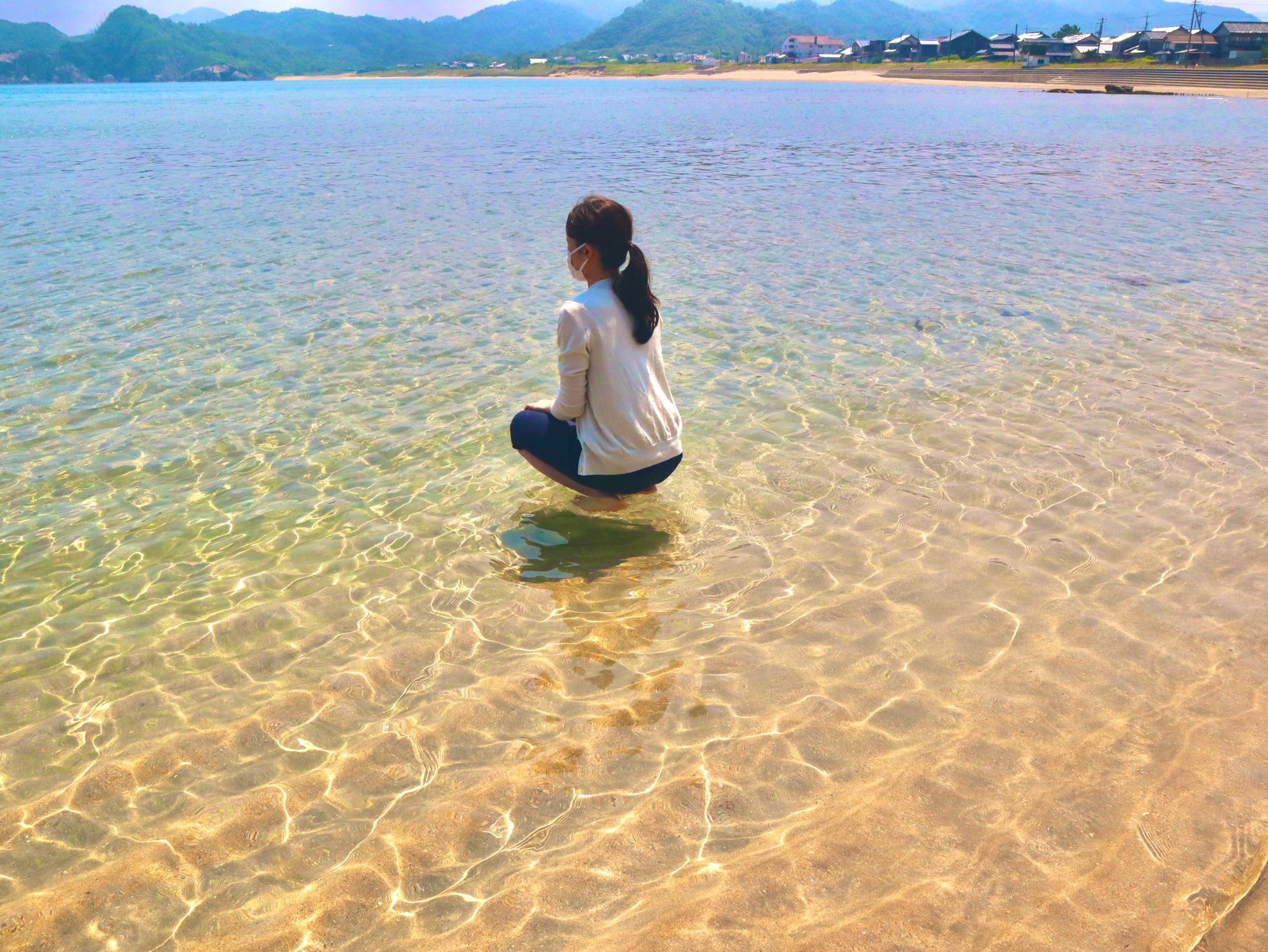 鳥取県観光連盟 とっとり旅 公式 鳥取の海がどれだけ綺麗なのかという件について お分かりいただけただろうか 浮けます 浮けるんです 浮遊写真 修行の成果 浦富海岸 T Co Towdz9hiqp Twitter 鳥取県観光連盟 とっとり旅 公式 鳥取の海がどれだけ綺麗なのかという件について お分かりいただけただろうか 浮けます 浮けるんです 浮遊写真 修行の成果 浦富海岸 T Co Towdz9hiqp Twitter