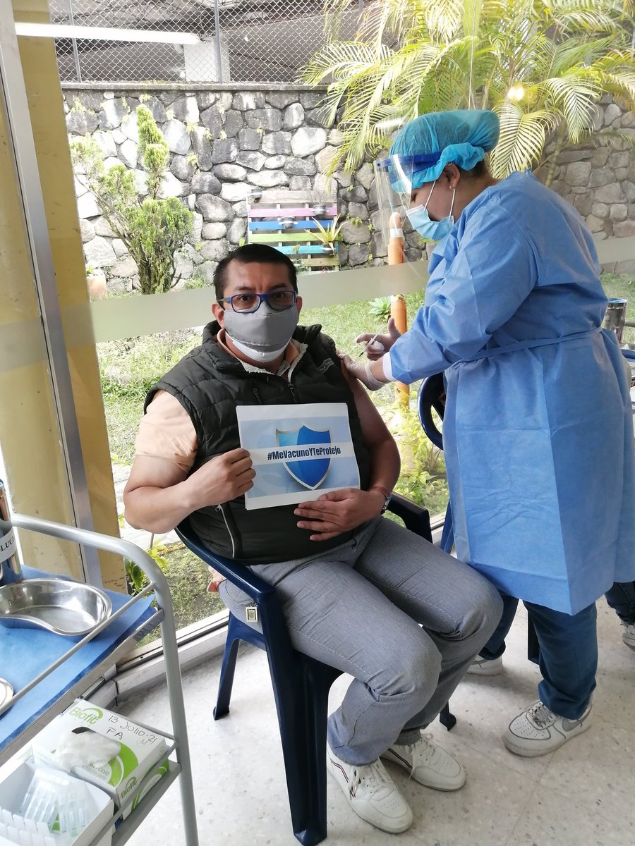 cmariobueno's tweet photo. Jornada De Vacunación.. Hoy Me Aplicaron Primera Y Única Dosis #MeVacunoYTeProtejo
#SoyICT
@jimmychamorro
@MinSaludCol
@virreysolisips https://t.co/1X112CXVQy