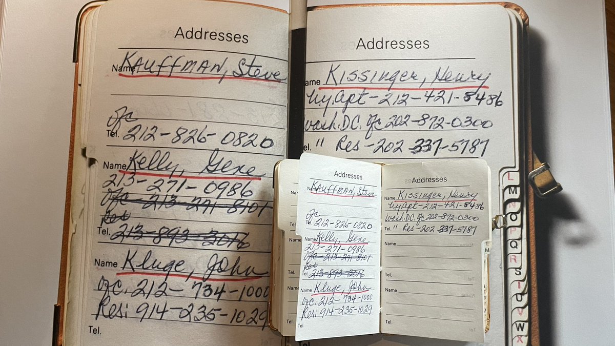 JohnStamos's tweet photo. Did you know I own Frank Sinatra’s little brown phone book?  Also, did you know I have a new pod detailing the kidnapping of his son, Frank Jr?  Well I do. The Grand Scheme: Snatching Sinatra Link in bio.  @WonderyMedia @SpokeMedia https://t.co/WX1vPutnWM