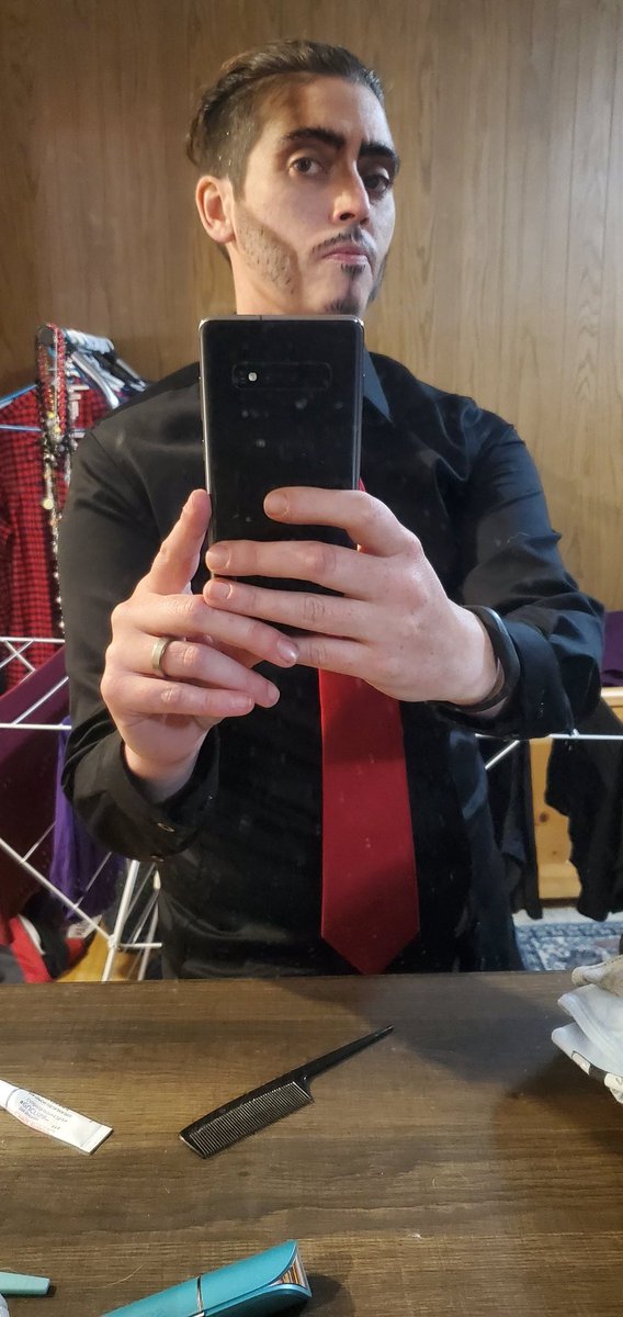 authorsthompson's tweet photo. Just dragging my way through a Tuesday. #dragstorytime #dragkings #lesbmanly https://t.co/lYKwX5O1BX